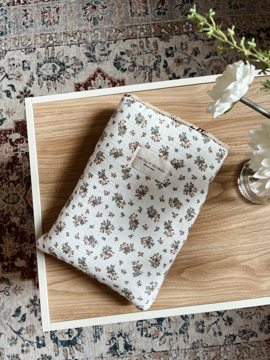 Housse de livre Fleurs Broché
