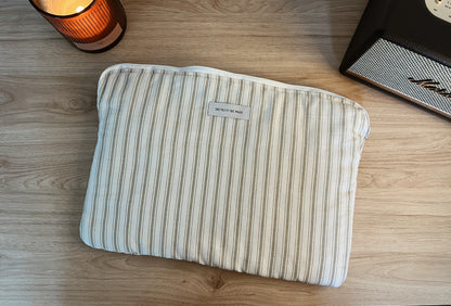 15-inch computer cover - Geneviève “Stripes”